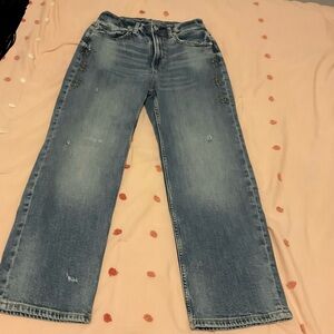 Arizona Jean Company Women's Light Blue Straight Leg Jeans